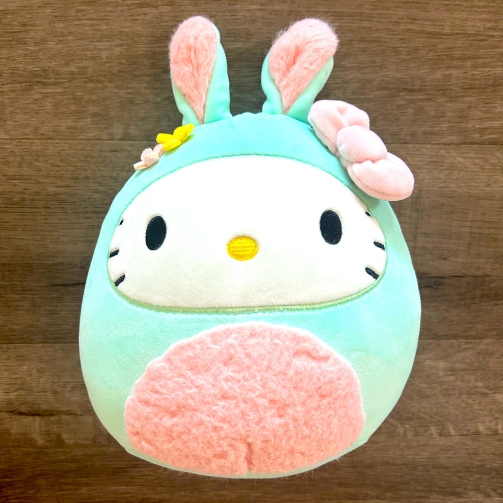 9” Hello Kitty Squishmallow Rabbit